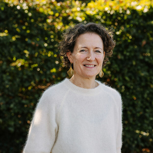 Dr. Vera Jans
