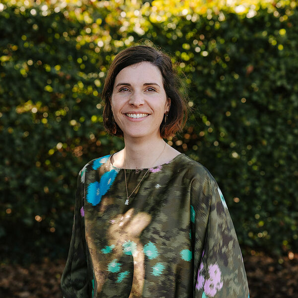Dr. Sofie Simons